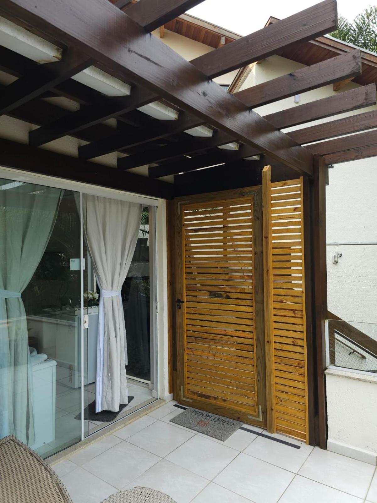 Bombinhas Guest House Exterior photo
