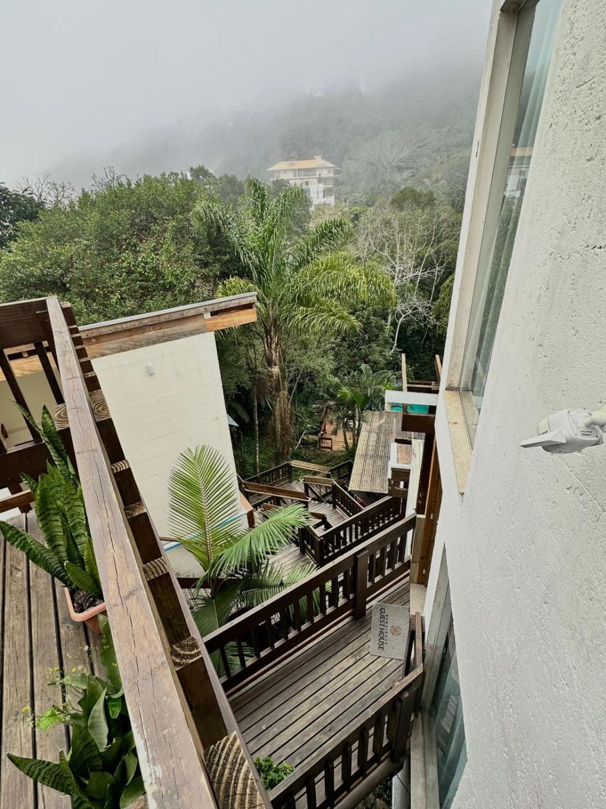 Bombinhas Guest House Exterior photo