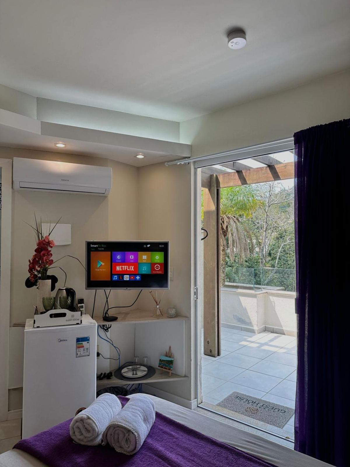 Bombinhas Guest House Exterior photo